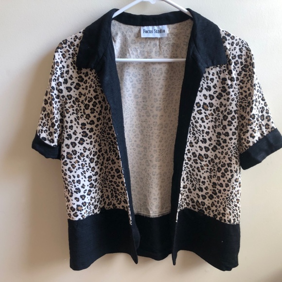 VINTAGE Focus Studio leopard print women’s top, bowling shirt - Picture 2 of 5